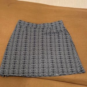 Peter millar skirt - size XS- only worn once.